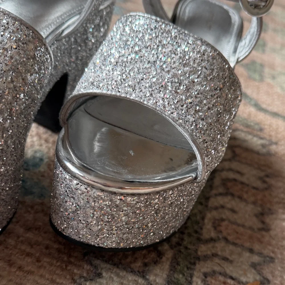 Larroudé Miso Platform Strap Sandals Glitter Silver | Size 8 - Picture 5 of 9